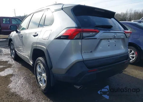 2021 Toyota Rav4 Xle from USA, damaged, VIN 2T3P1RFV0MC215383